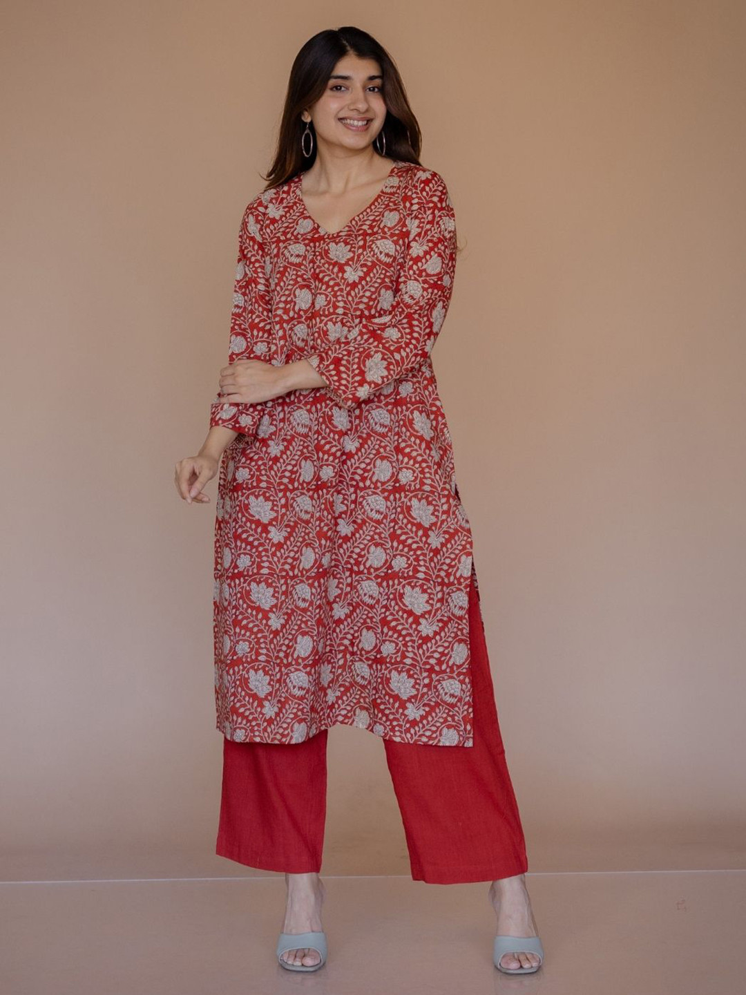 THE INDIAN ETHNIC CO Women Floral Printed Block Print Bagru Cotton Kurta