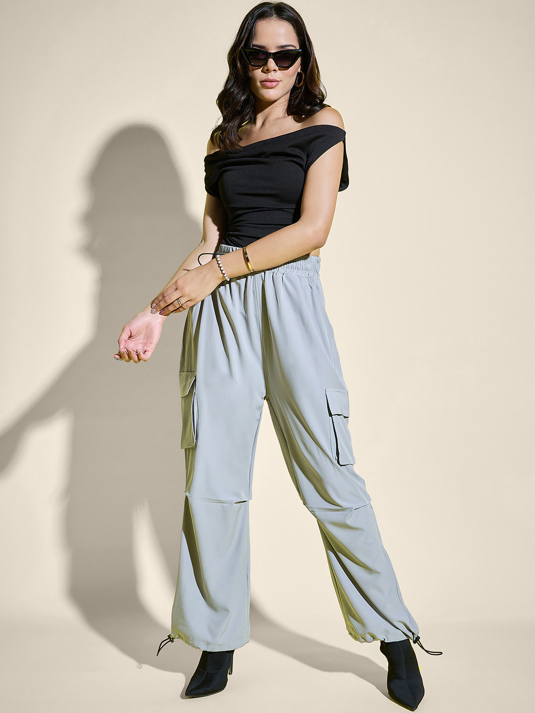 IQOA Women Relaxed Loose Fit High-Rise Cargos Trousers