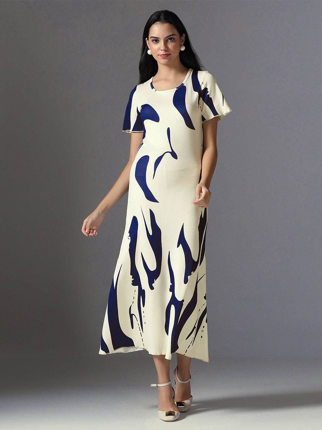 Selvia Effortless Elegance Collection Abstract Printed Flared Sleeve A-Line Midi Dress