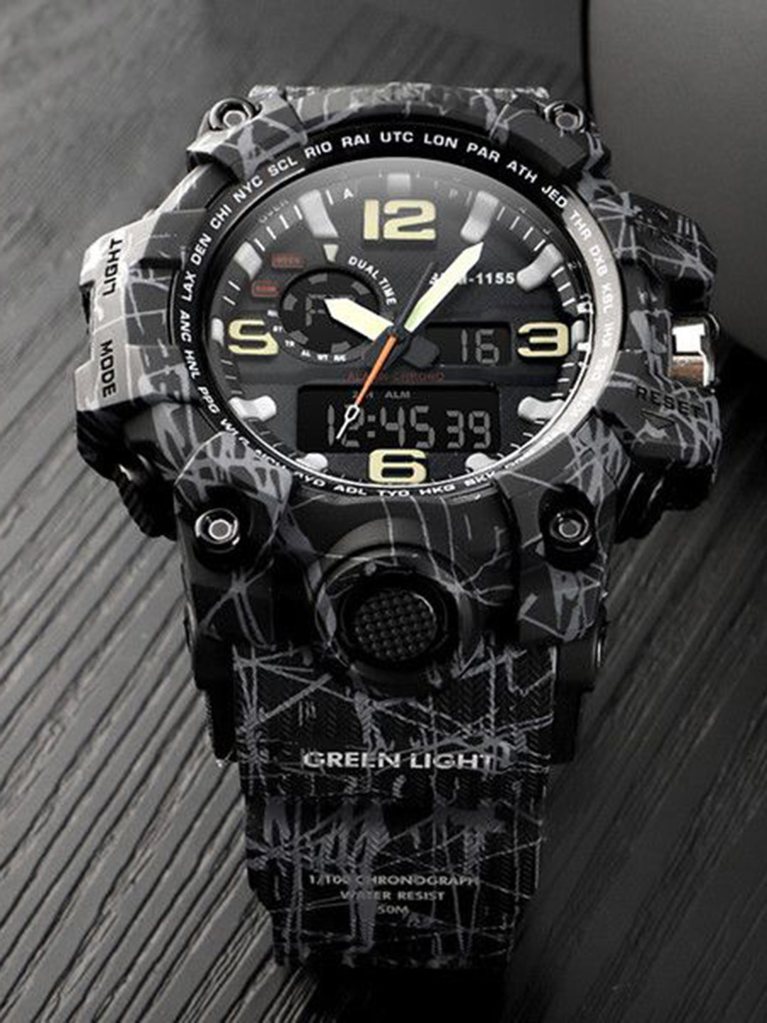 EWWE Men Round Dial & Straps Analogue and Digital Chronograph Watch Ewwe 1155-Line