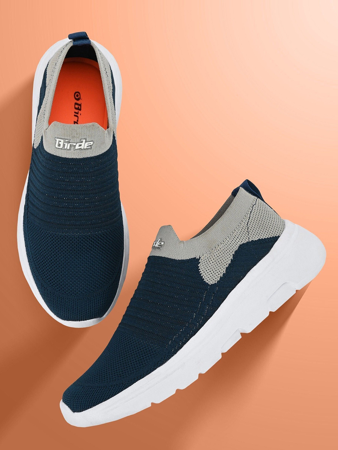BIRDE Textured Comfortable Velvet Slip-On Sneakers