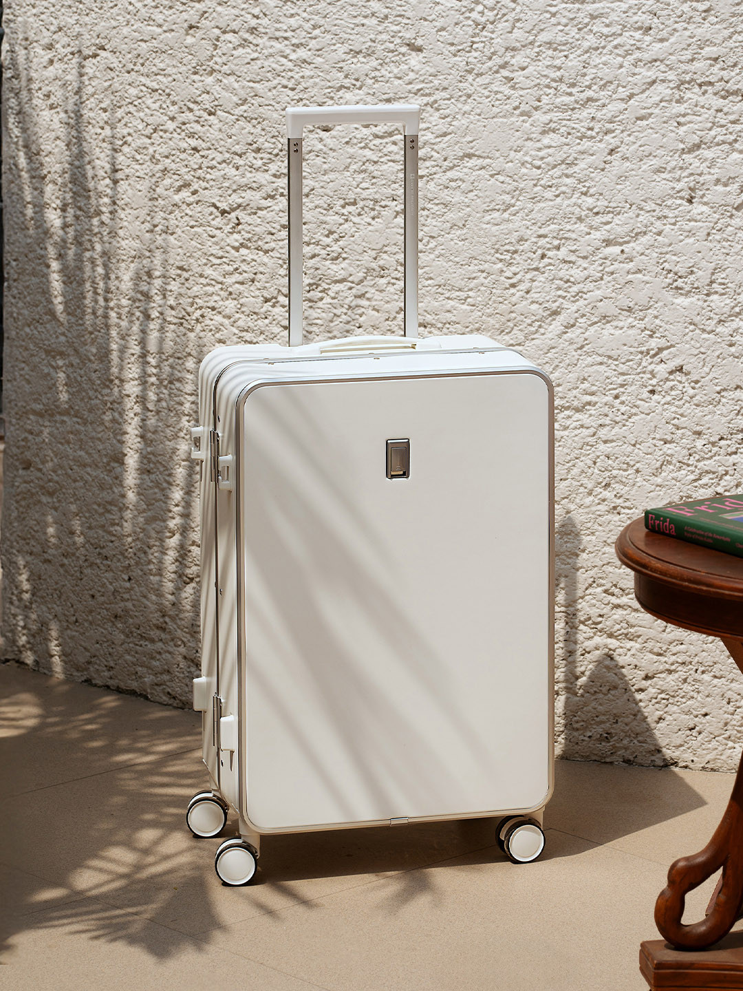 SWISS MILITARY Lorenzo Theft-Proof Hard-Sided Medium Trolley Suitcase