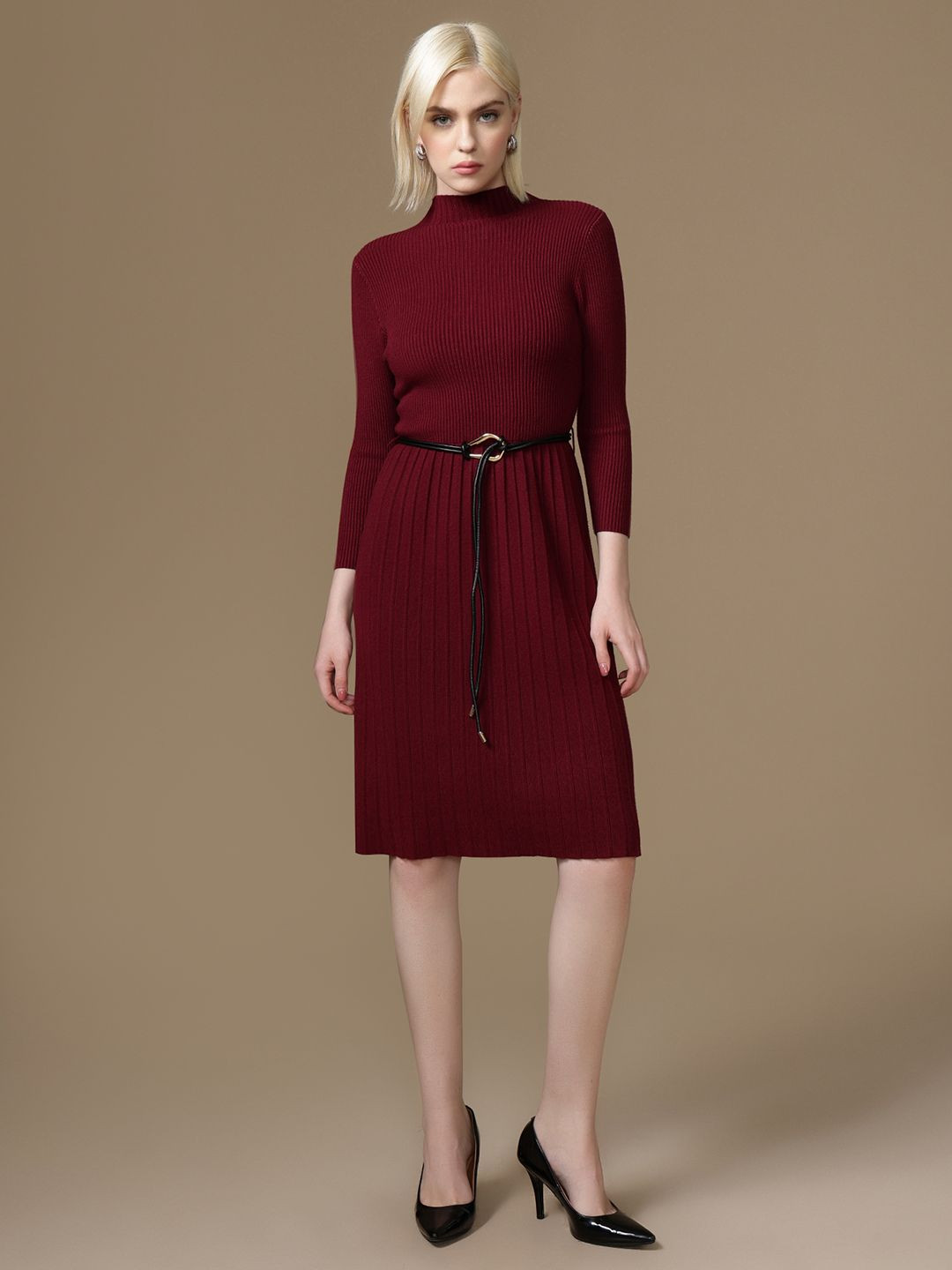 Kazo Bodycon Mio Midi Dress With Belt