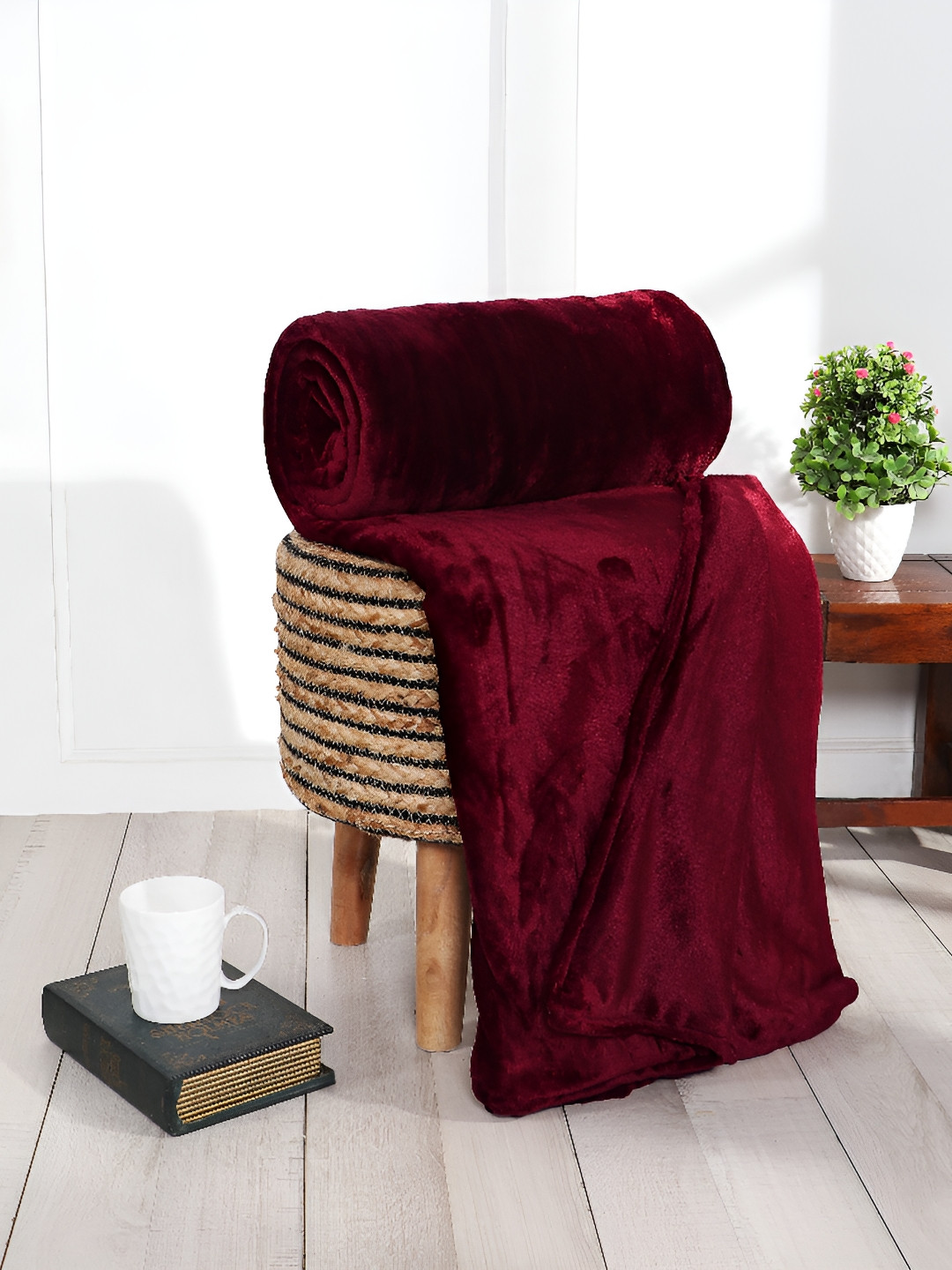 BLUEDOT Maroon AC Room Dohar