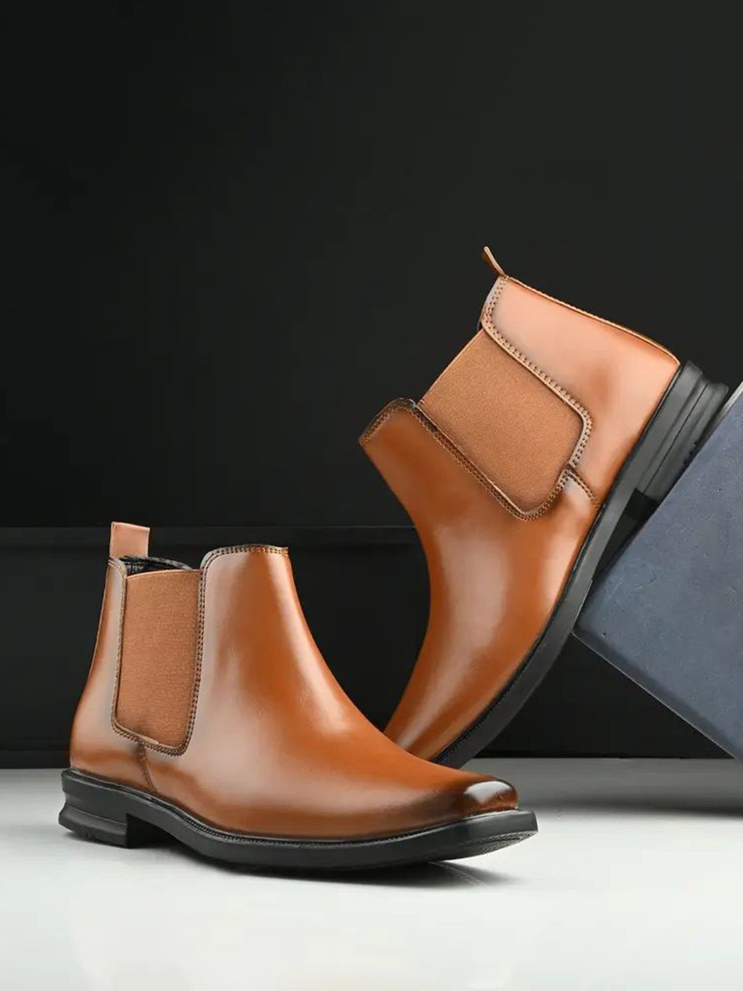 Vellinto Royal Block Heels Slip-On Casual Chelsea Boots