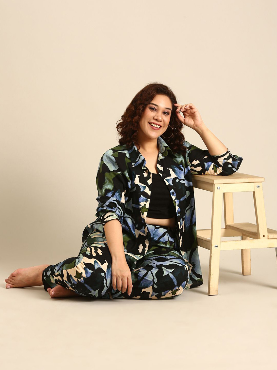 The Pink Moon Women Plus Size Floral Printed Spread Collar Linen Casual Shirt