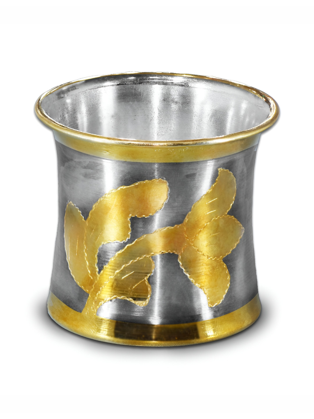 Joyalukkas Luminous Silver Floral Textured Vessel