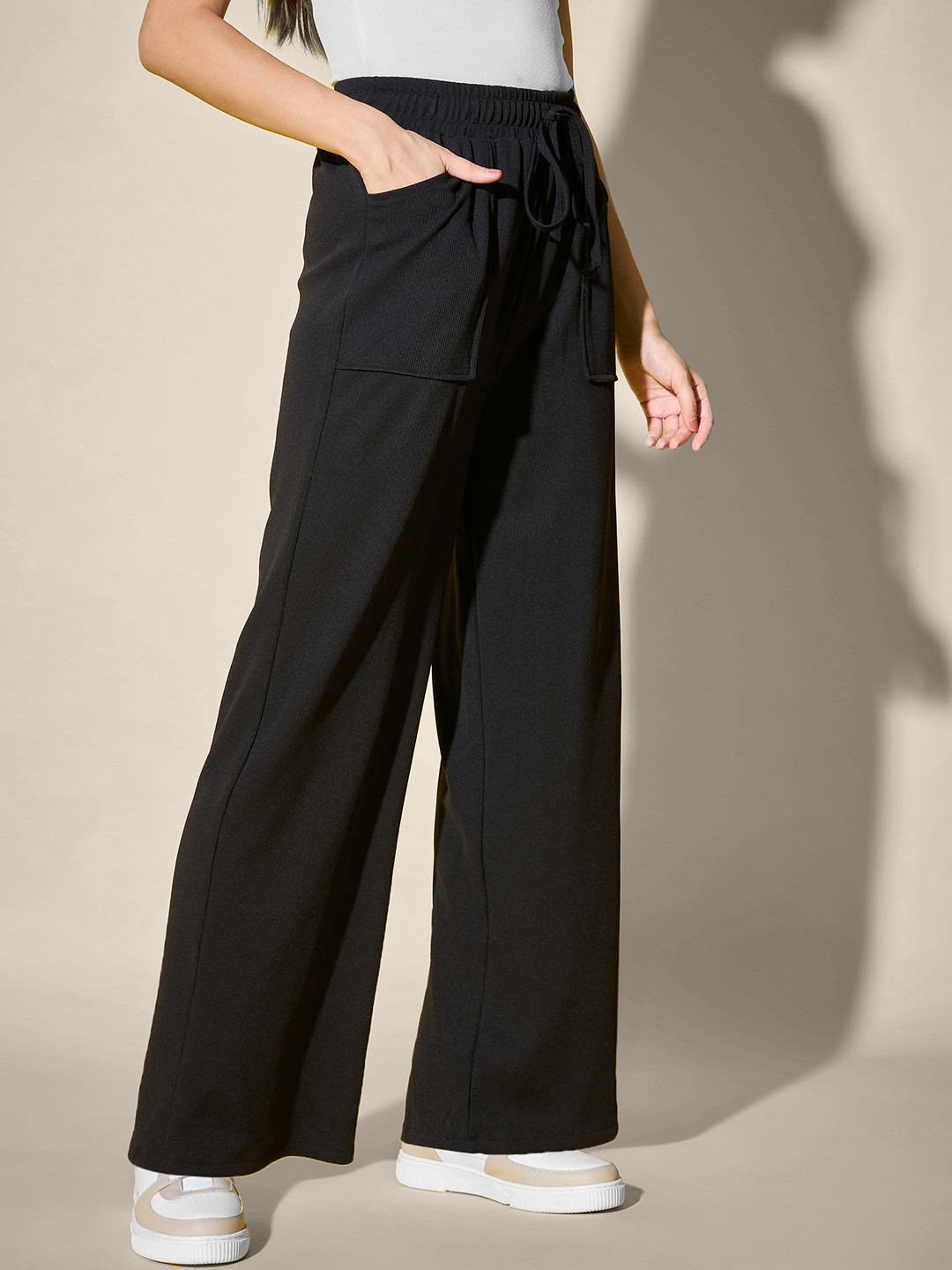 IQOA Women Relaxed High-Rise Cargos Trousers