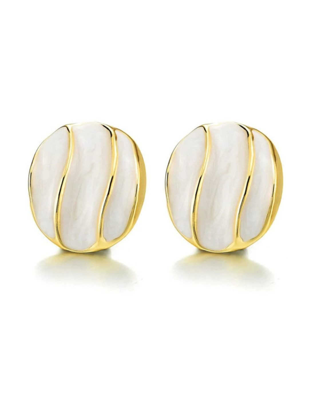 Tipsy closet  Gold-Plated Metal Studs