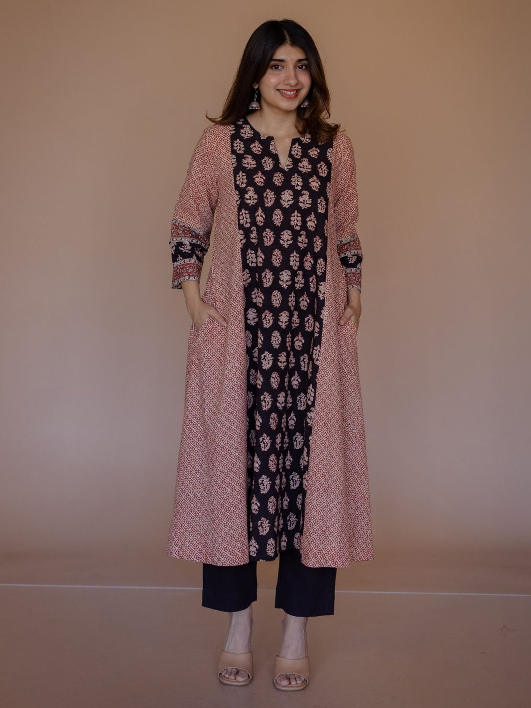 THE INDIAN ETHNIC CO Women Floral Printed Block Print Kurta