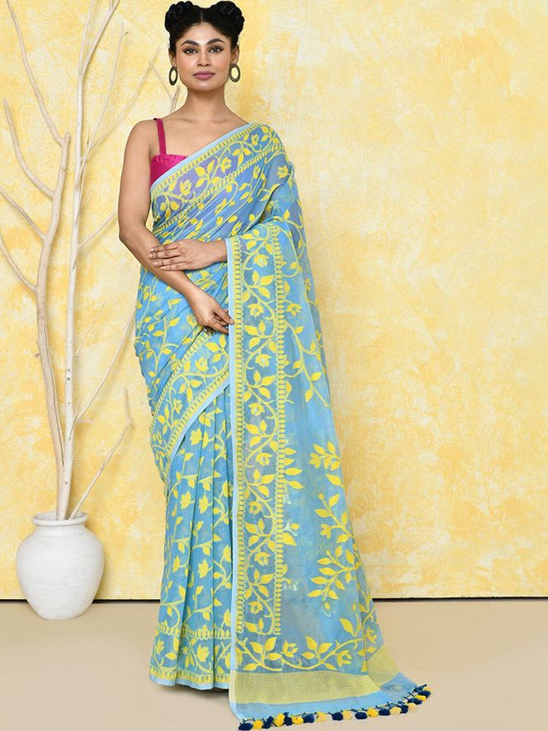 Piyari Fashion Floral Embroidered Handloom Jamdani Saree With Stitched Blouse