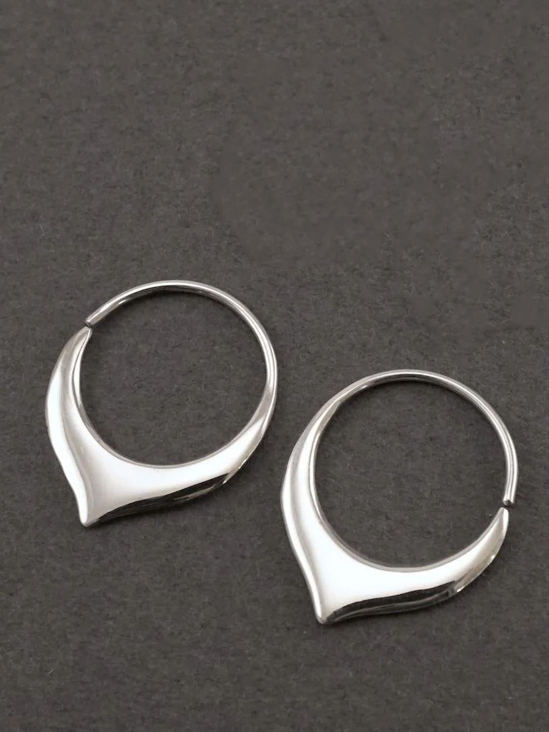 Sangria Girls Set Of 2 925 Sterling Silver Hoop Earrings