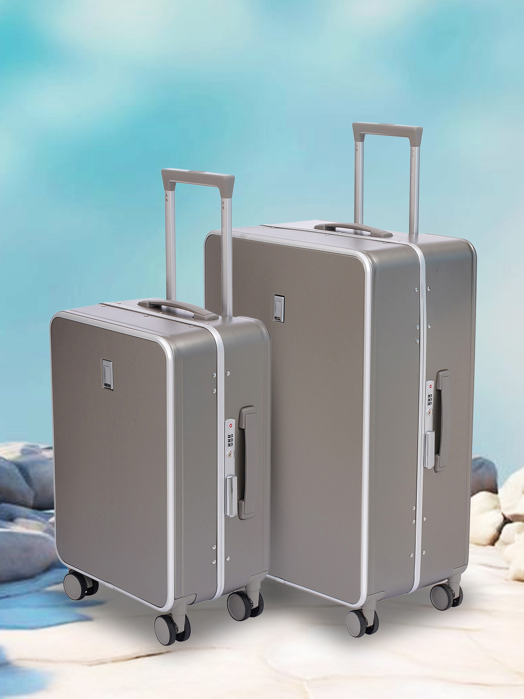 SWISS MILITARY Set Of 2 Lorenzo PC Hard-Sided Trolley Suitcase