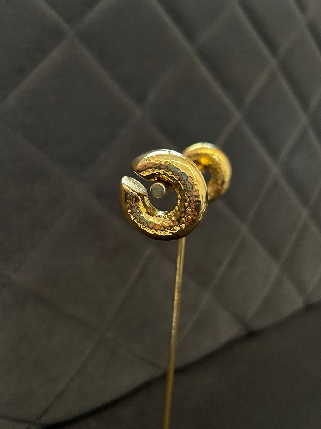 Amossh Stainless Steel Gold-Plated Circular Shaped Ear Cuff