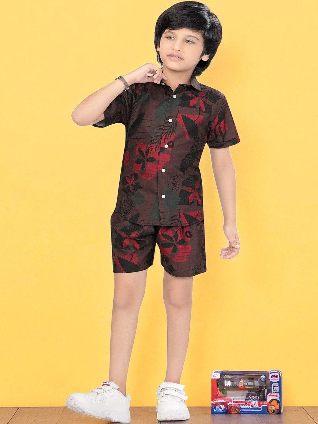 Club96 Boys Black & Maroon Cotton Blend Shirt Collar Short Sleeves Clothing Set