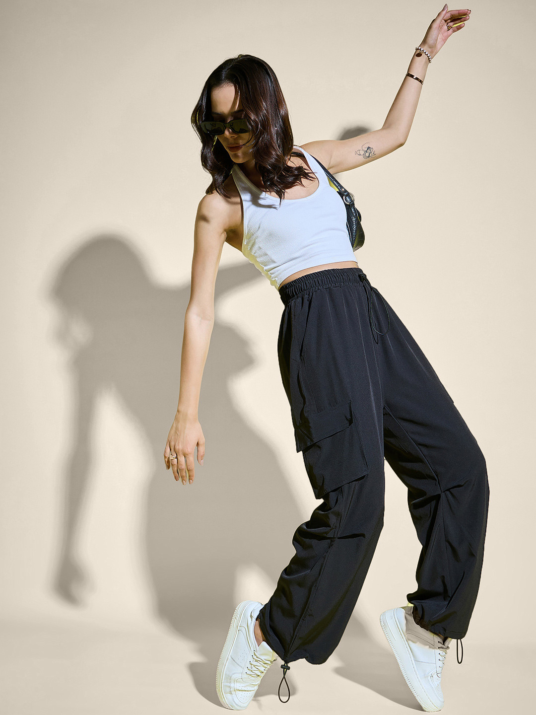 DIMPY GARMENTS Women Relaxed Loose Fit High-Rise ParachuteTrousers