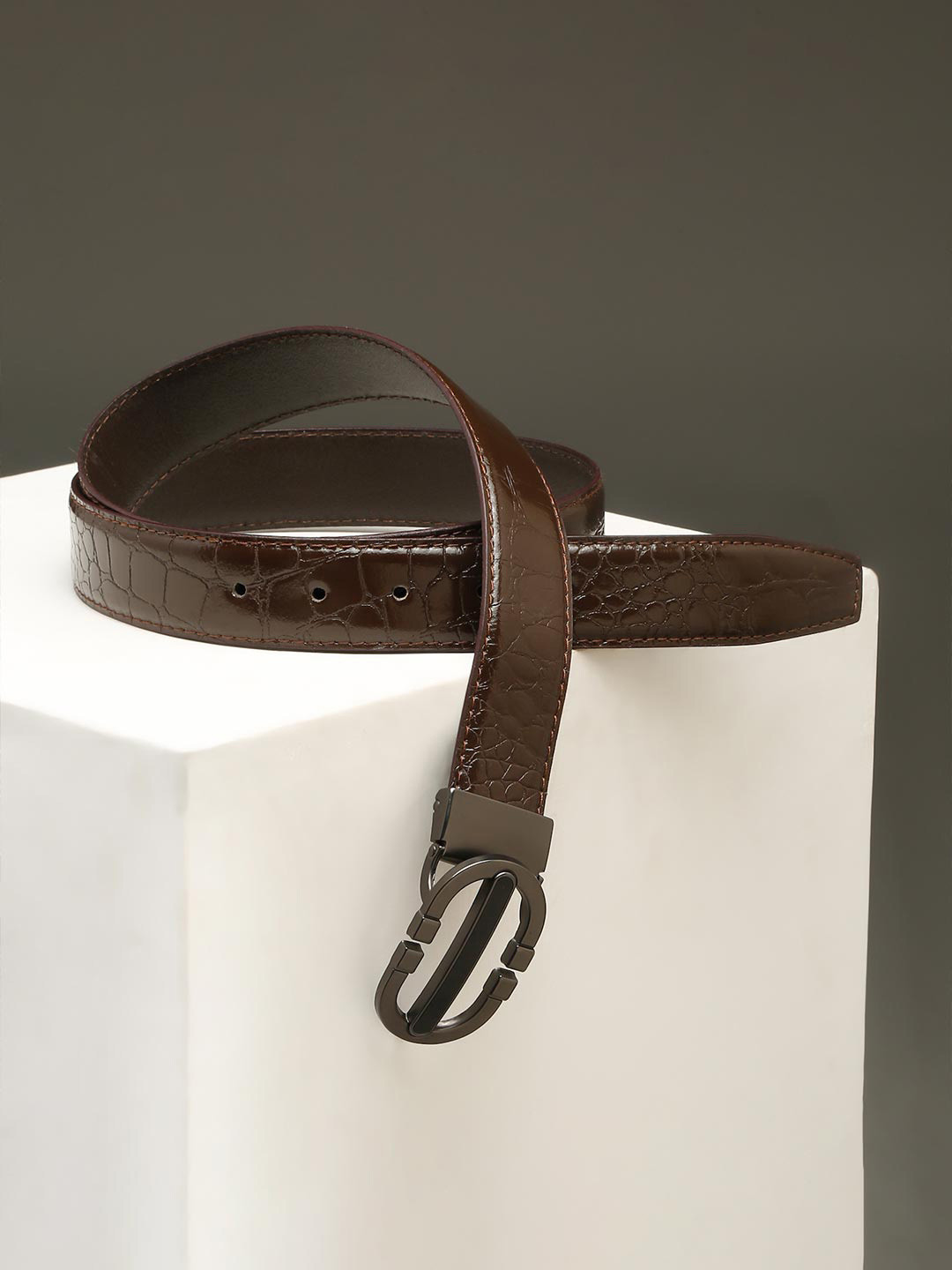 TYBELT Men Push Pin Cork Textured Belt