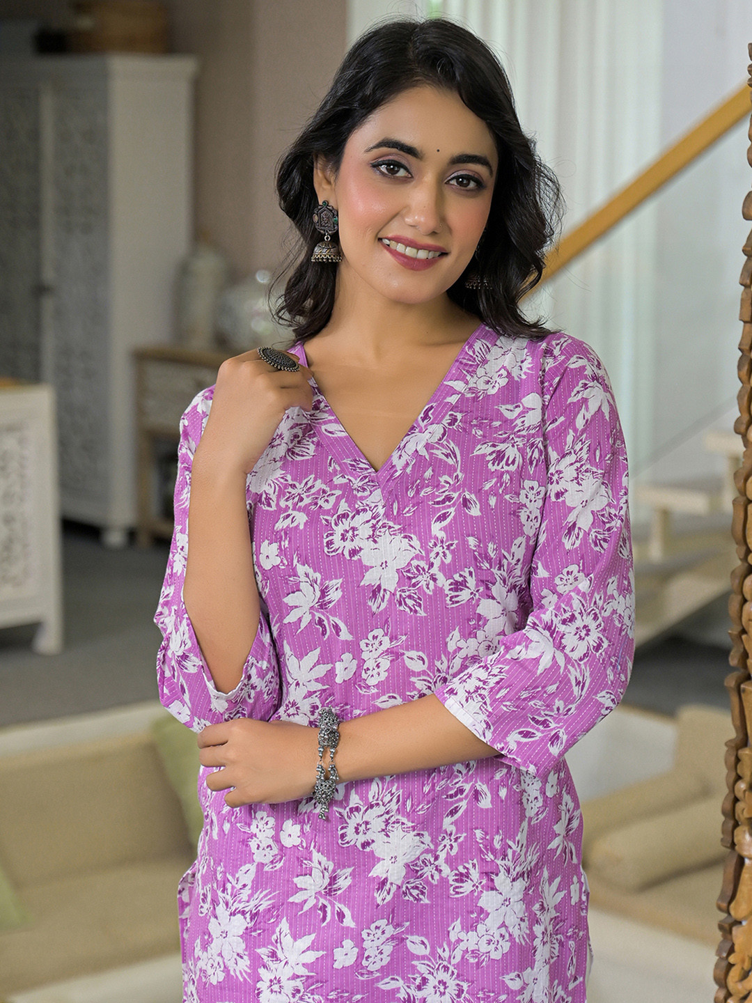 Skylee Pop Women Floral Printed Daily Cotton Straight Kurta