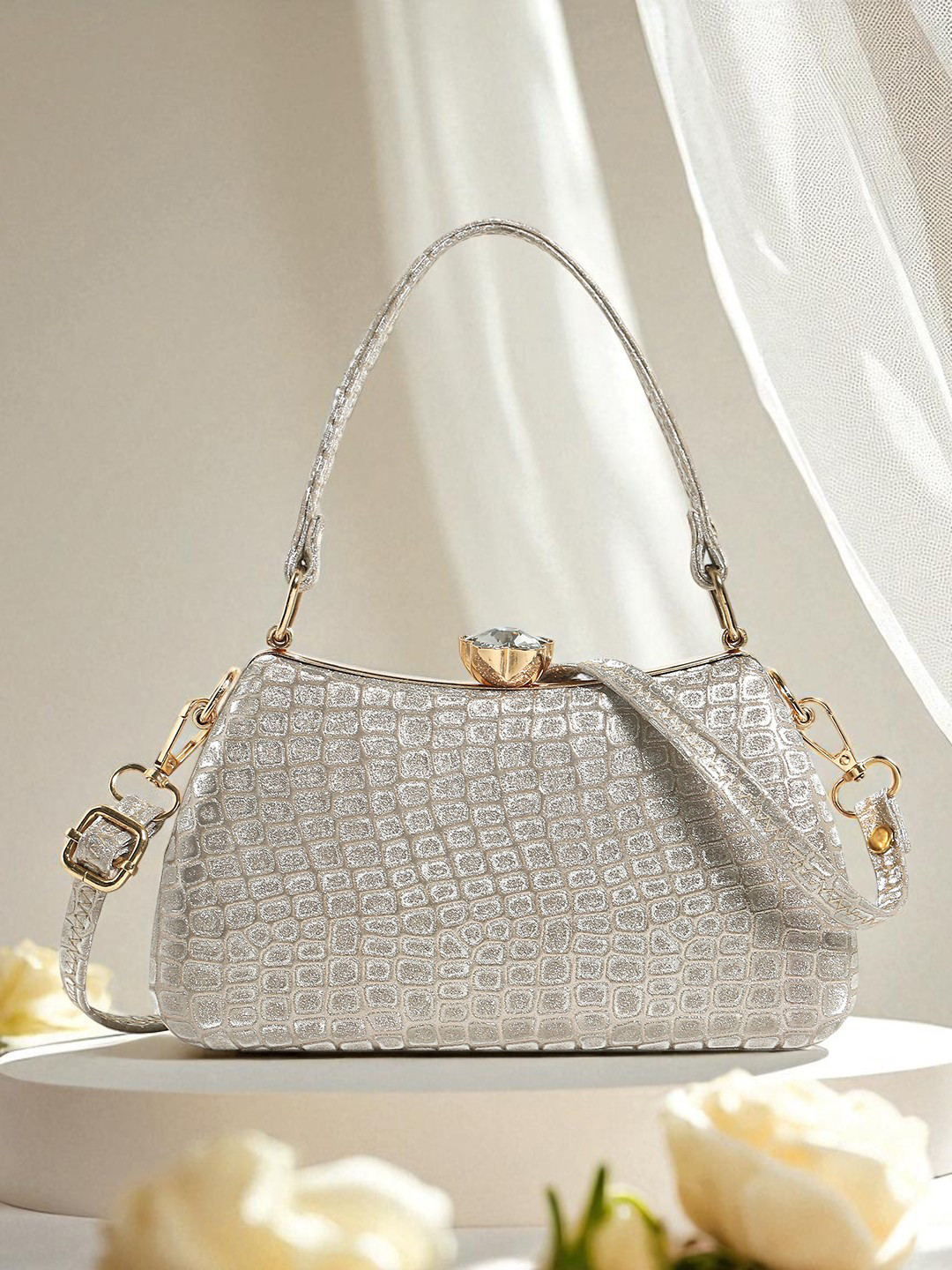 Exotic Textured Jute Box Clutch