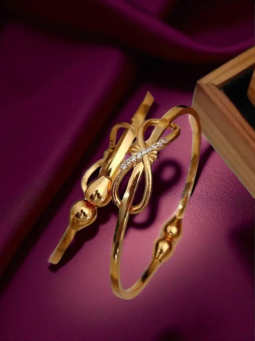 DIVASTRI Gold Brass American Diamond Bangle