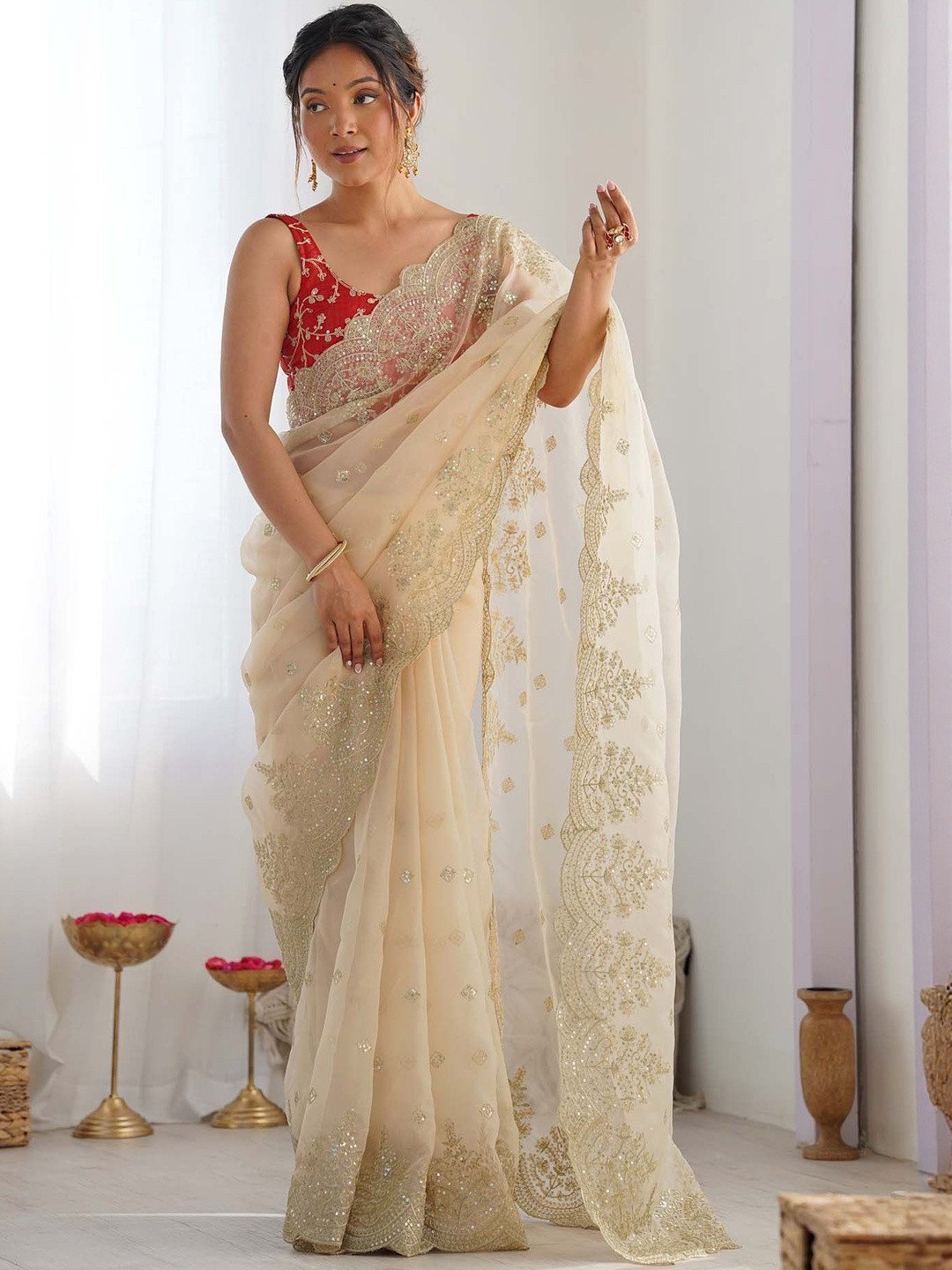 Mameraa Women Floral No Border Festive Saree