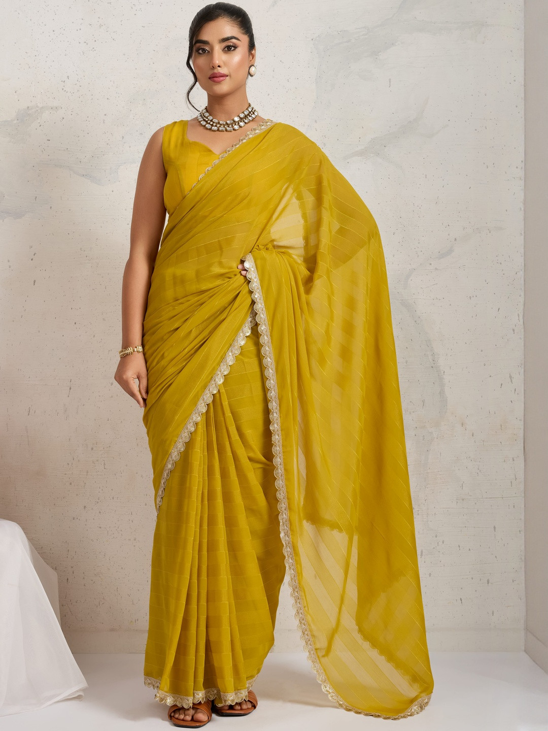 RACHNA Striped Sequinned Saree With B;louse