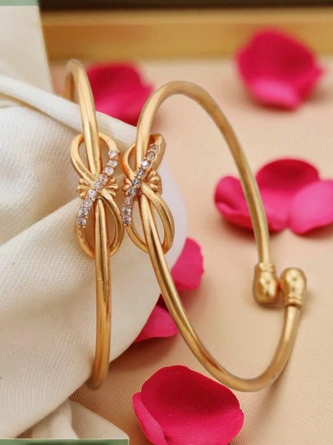 DIVASTRI Gold Brass American Diamond Bangle