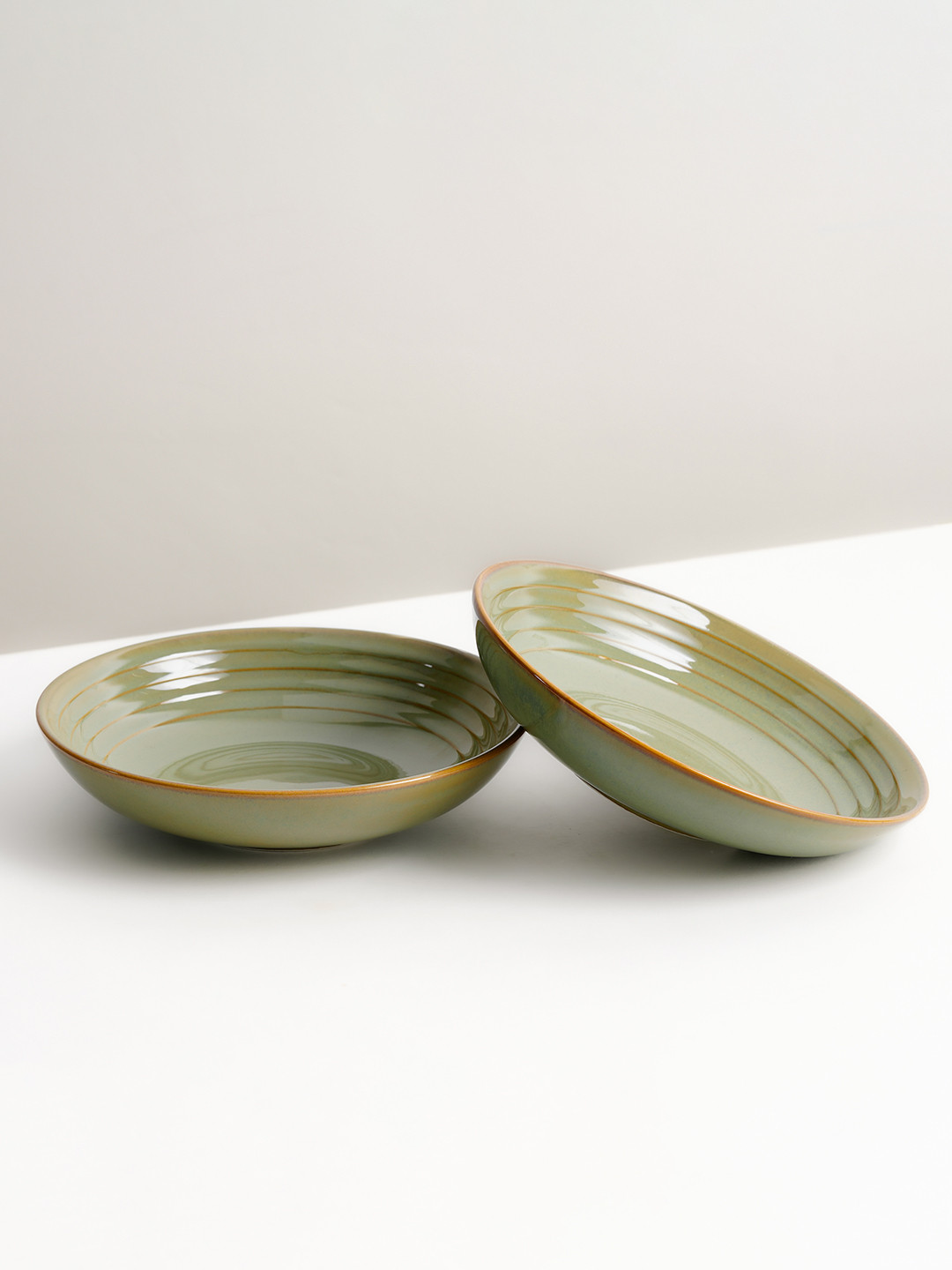 SHAY Set of 2 Green Ceramic Reactive Pasta Plates