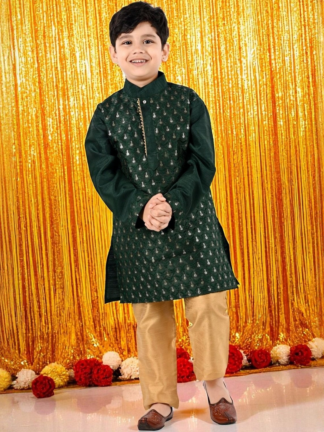 NEW GEN Boys Ethnic Motifs Woven Design Kurta with Trousers