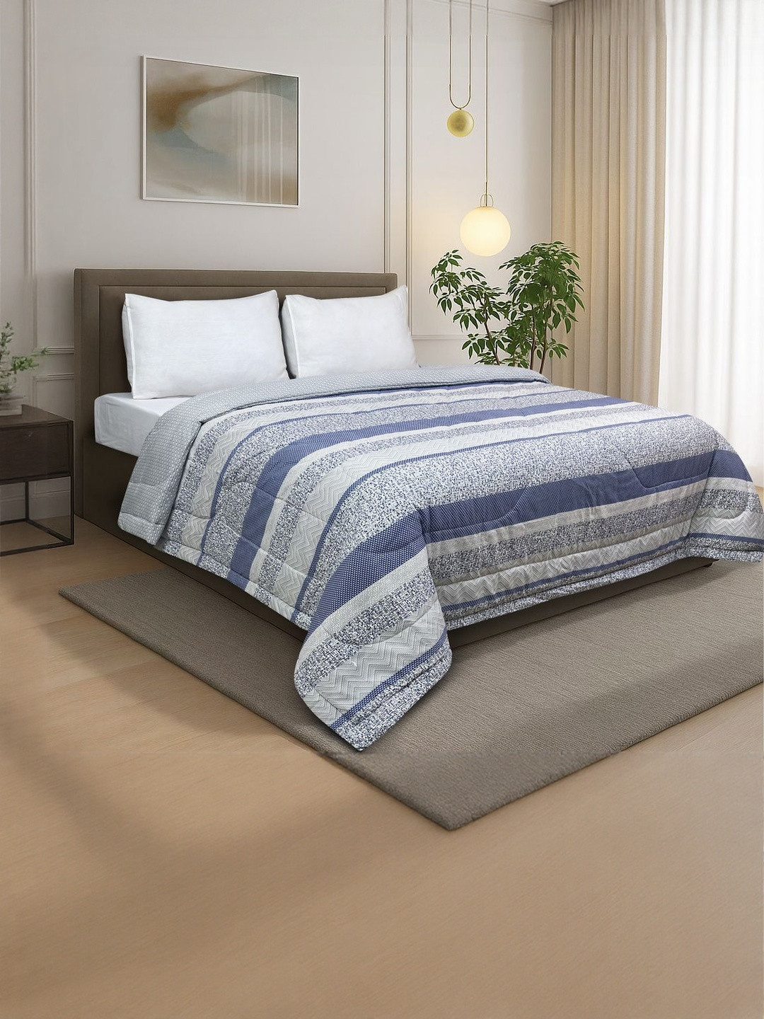 Signature Navy Blue & Grey Printed Cotton Double Bed Reversible Comforter