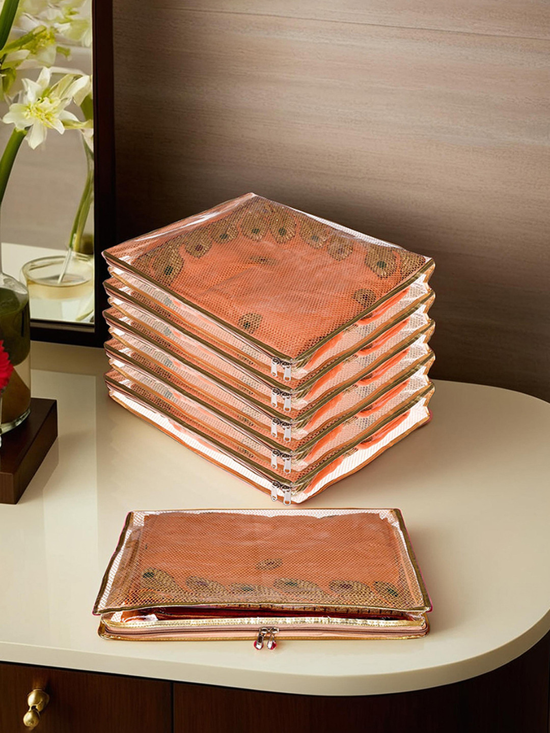 Kuber Industries 6-Pcs Gold-Toned Laminated Saree Covers With Mesh Fabric