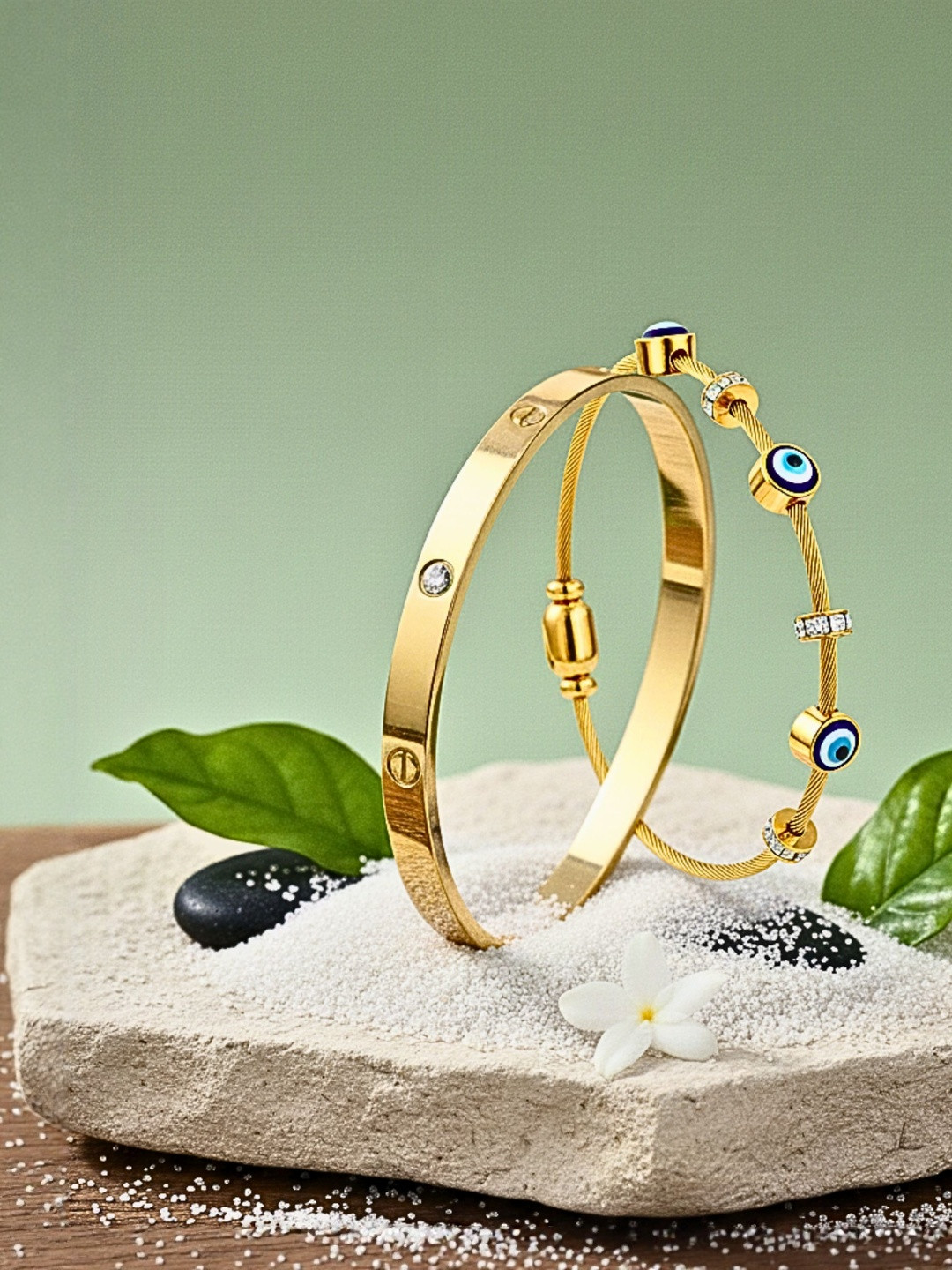 MANSIYAORANGE Set Of 2 Stainless Steel Gold-Plated Anti Tarnish Evil Eye Bracelets