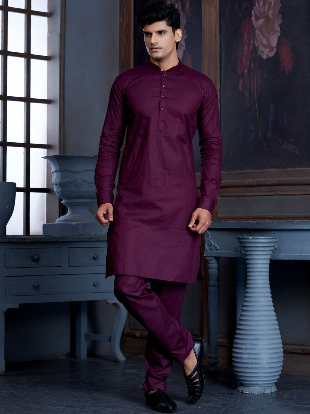 EKATVA ETHNIC Wine Solid Kurta with Pyjamas of Ekatva