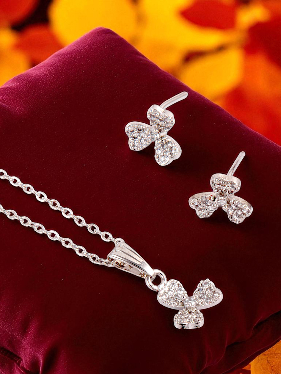 Kord Store Rhodium Plated American Diamond Studded Beautiful Flower Pendant Pendant Set