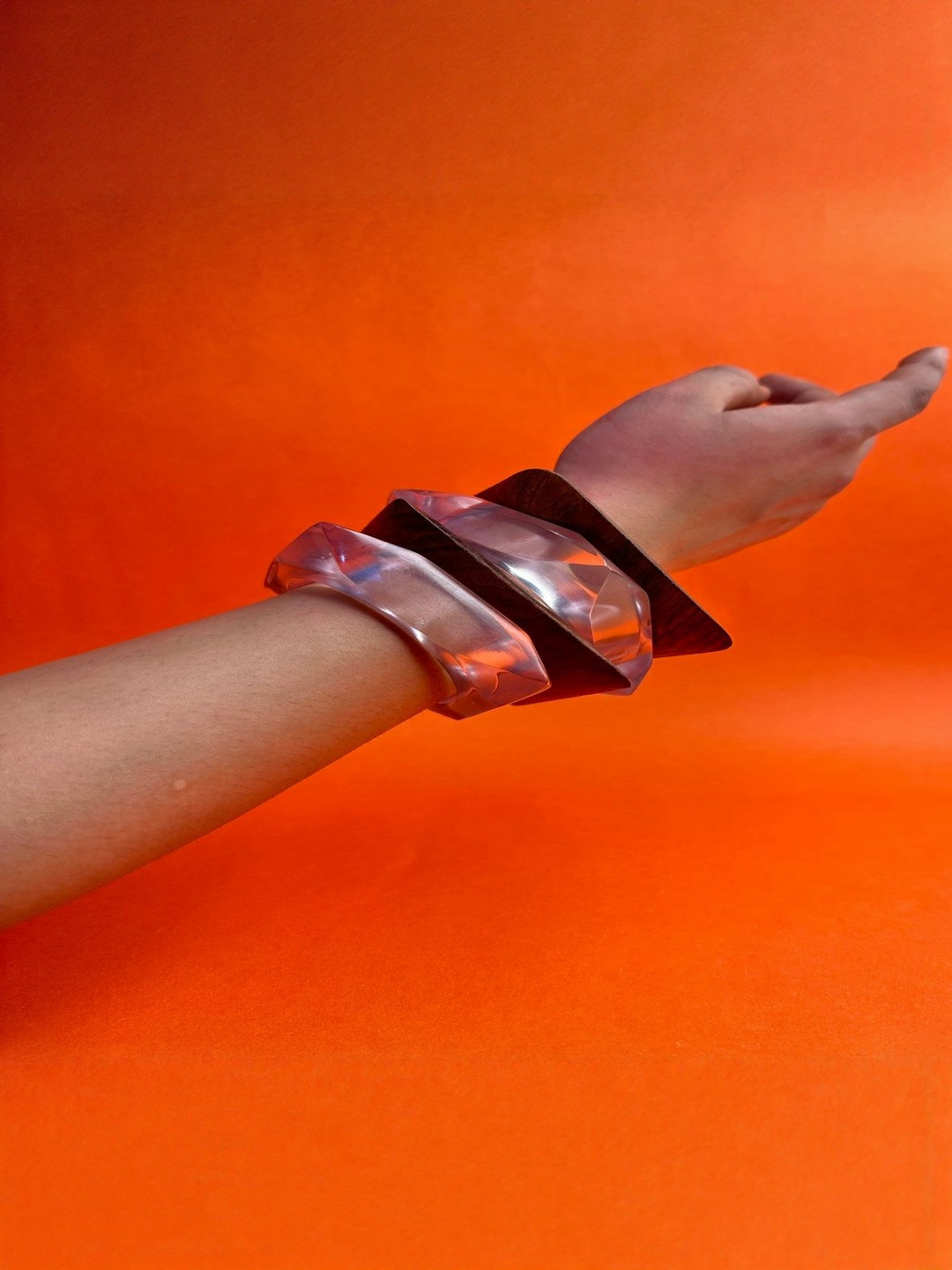 TAG 7 Set Of 4 Chunky Bangles