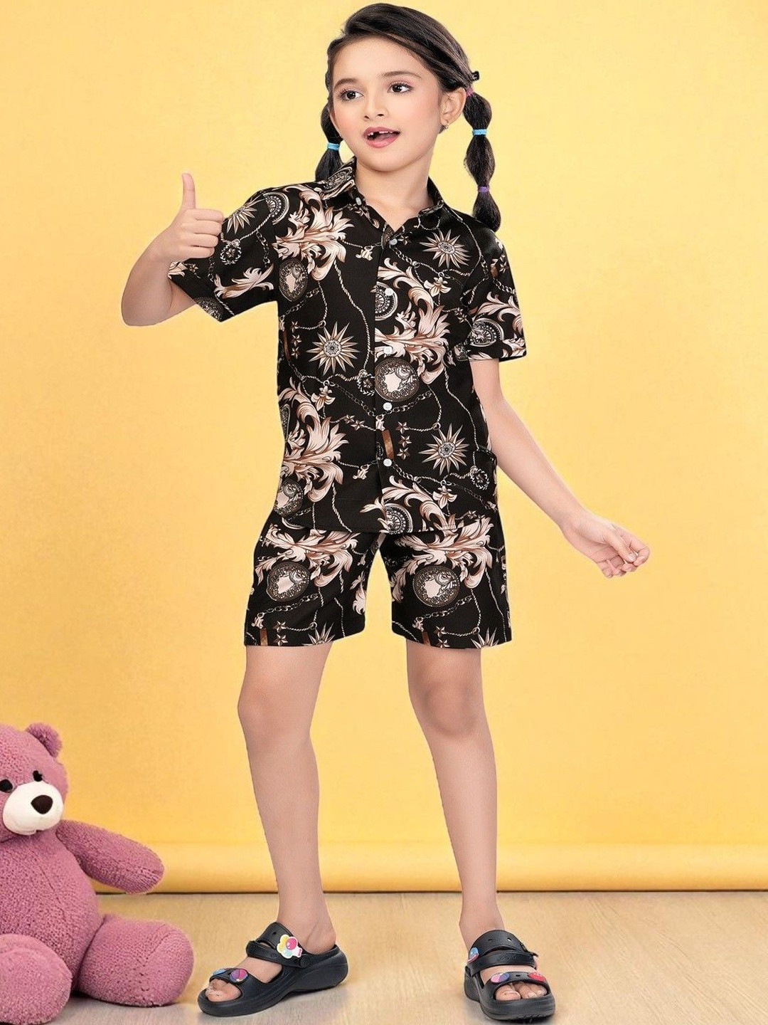 Club96 Girls Short Sleeves Printed Shirt Collar Shirt & Shorts Clothing Set