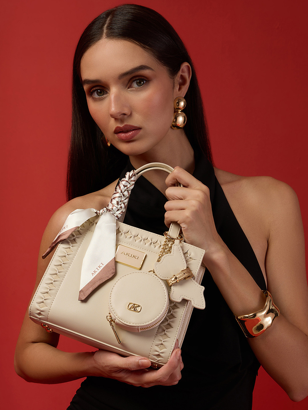 Akiki London Women Brackley 21 Textured Box Large Handbag