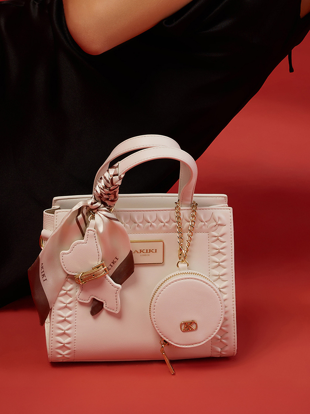 Akiki London Women Brackley 21 Textured Box Large Handbag