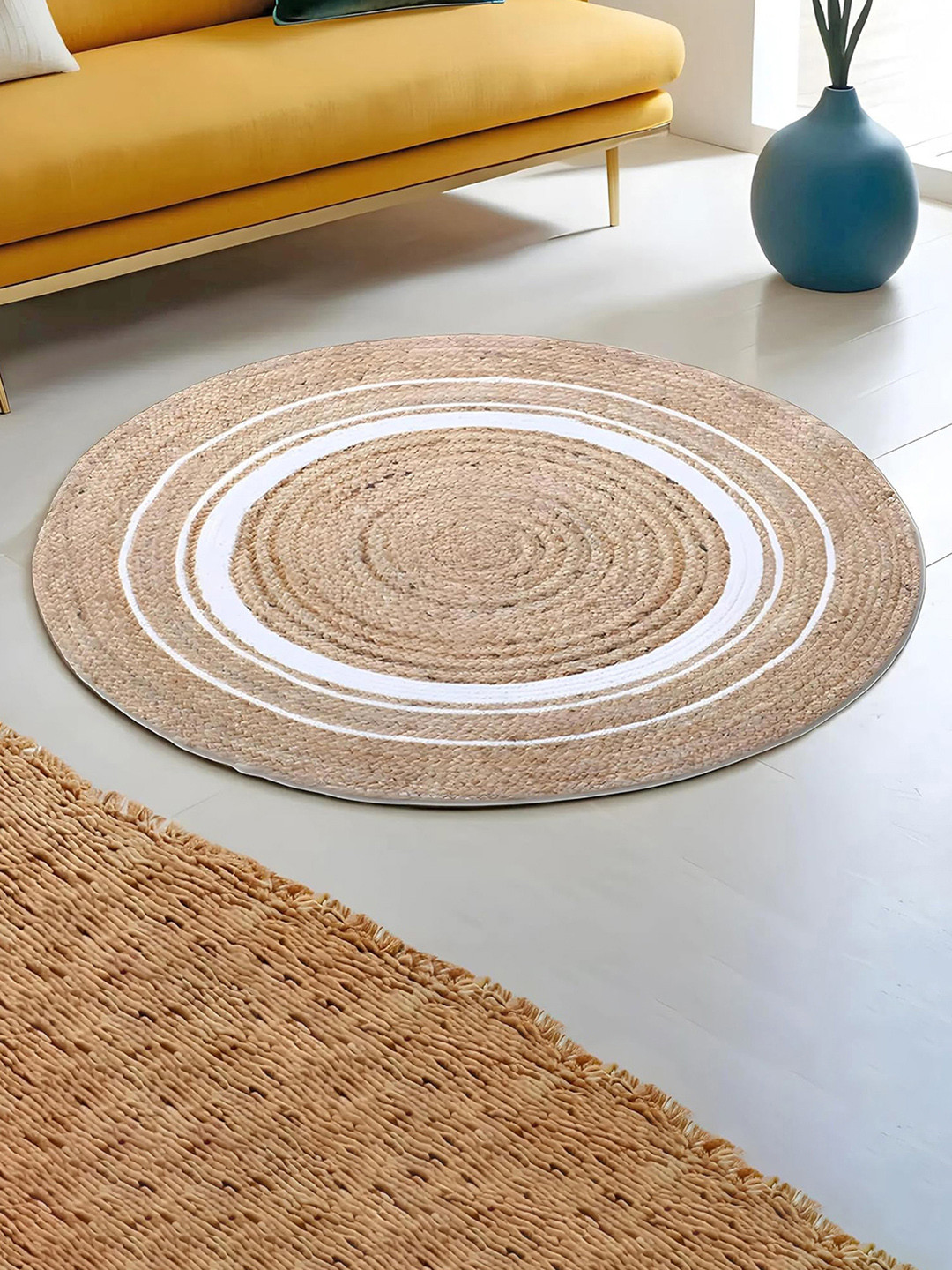 Kuber Industries White & Beige Braided Anti-Skid Jute Round Carpet
