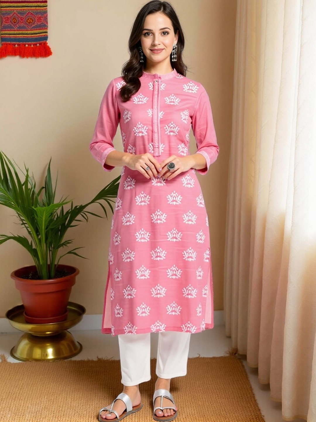 SZN Women Pink Cotton Printed  Kurtas
