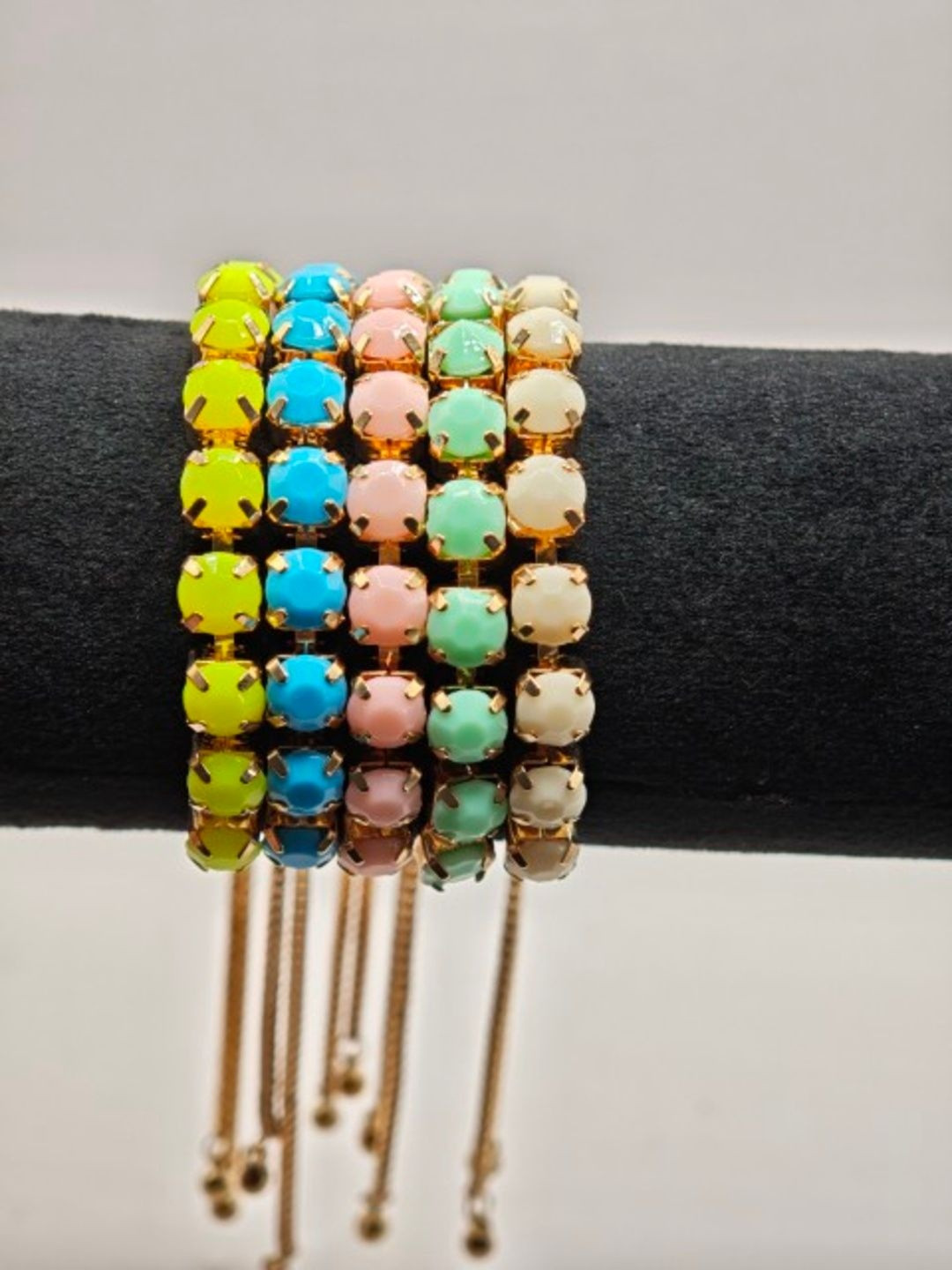 SAPRAA TRENDS Women 5 Gold-Plated Charm Bracelet