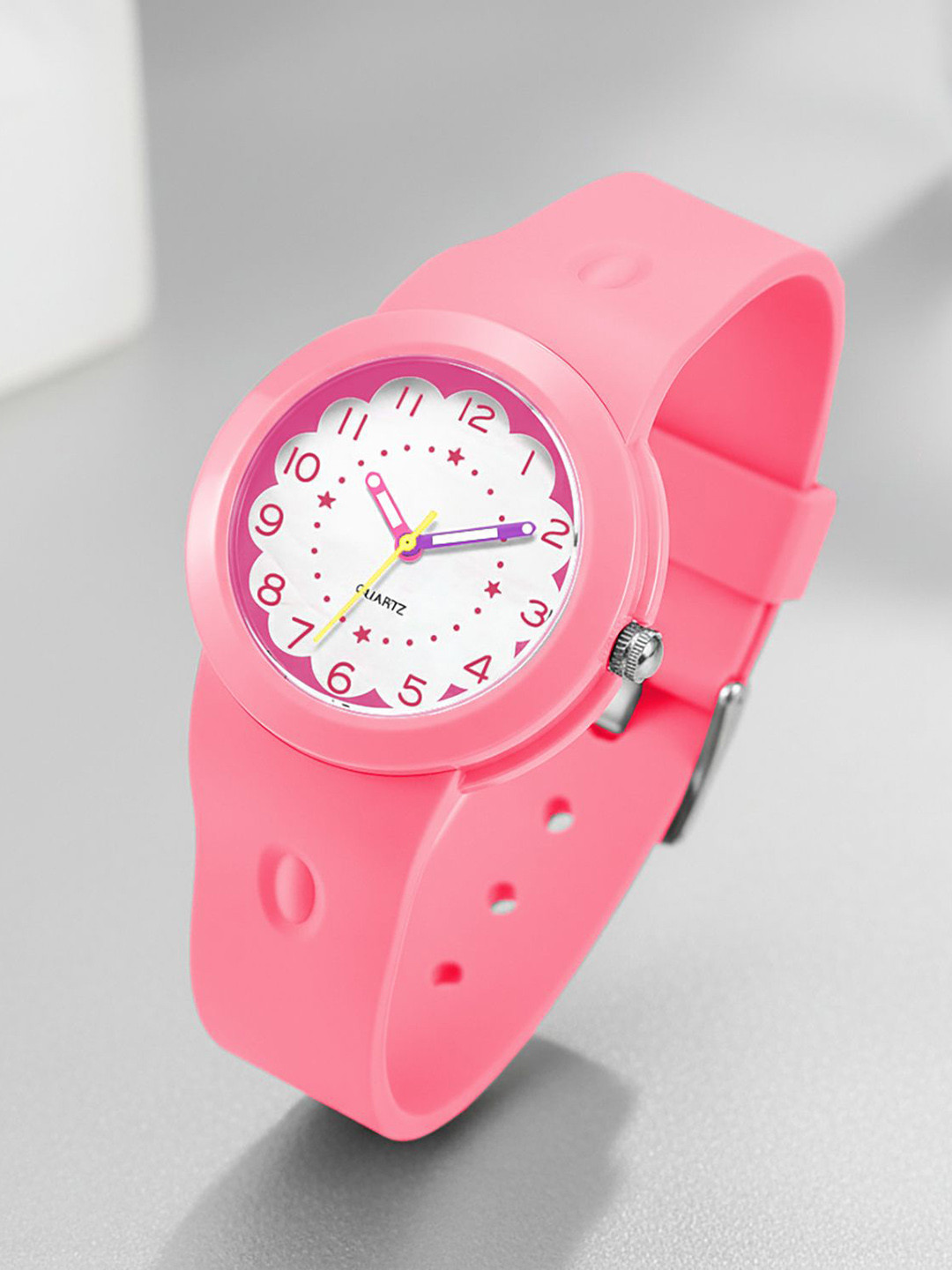 Time Up Kids Printed Dial & Straps Analogue Watch BTR-8833-3