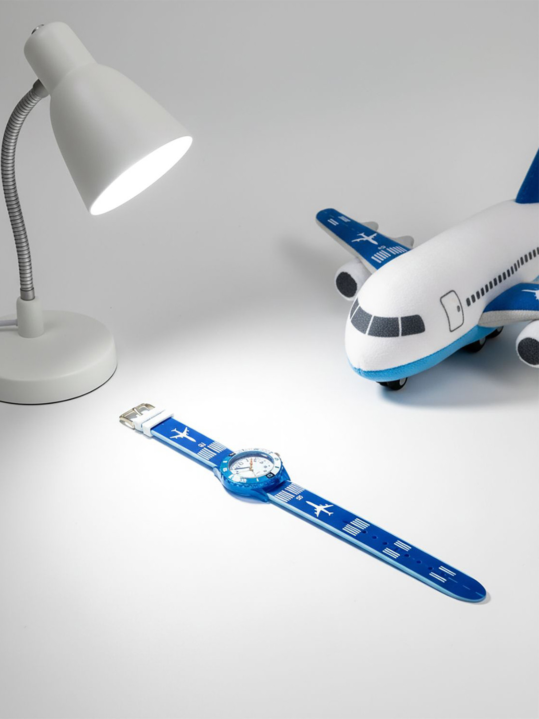 Time Up Kids Printed Dial & Straps Analogue Watch BTR-CROWN-2