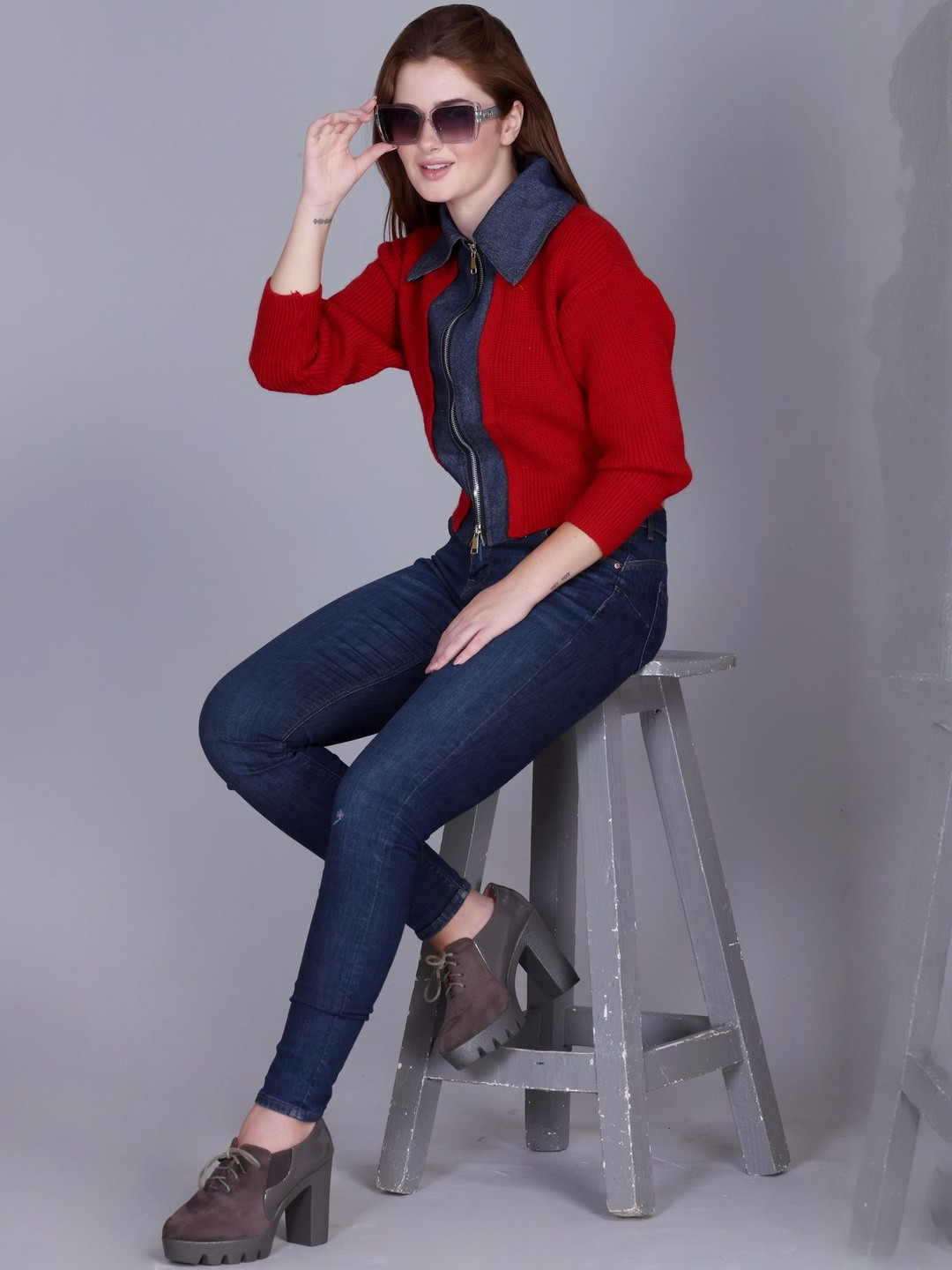 BLESSINTIMATES Women Colourblocked Woollen Regular Crop Top