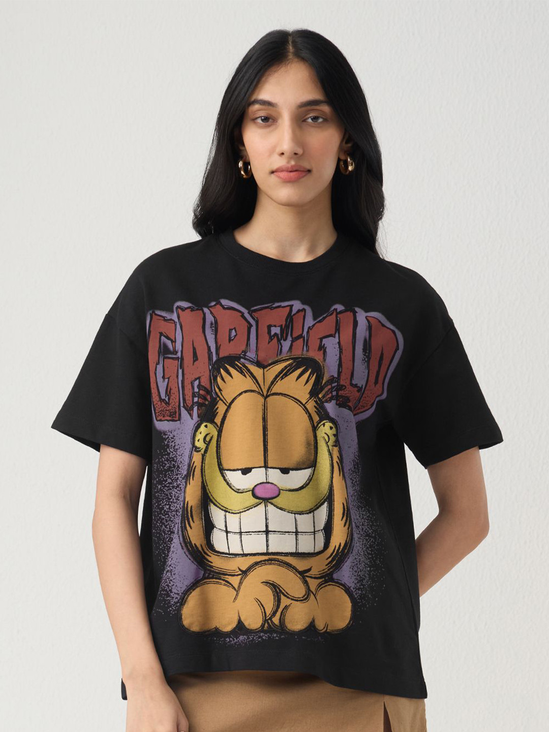 The Souled Store Oversized Garfield Kitty Smile Printed Pure Cotton T-Shirt