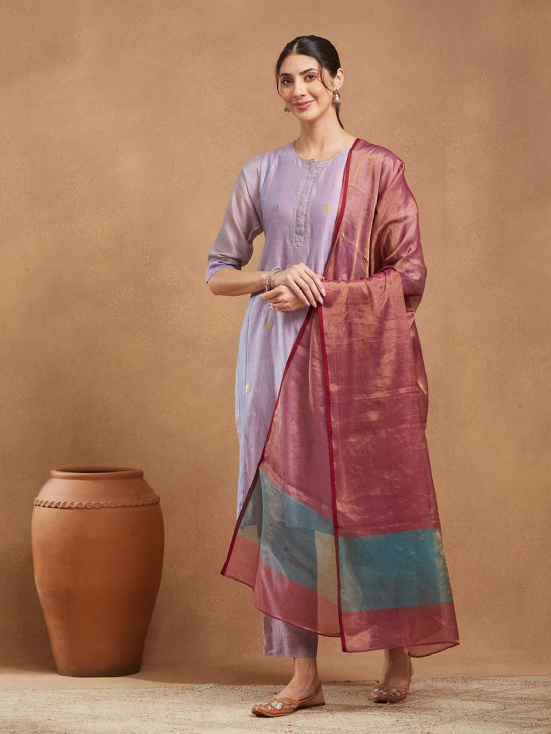 Fabindia Colourblocked Zari Dupatta