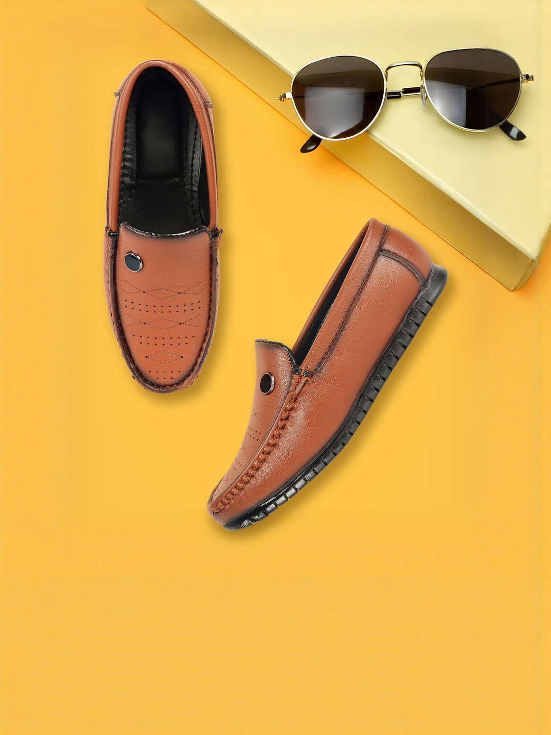 Freeplay Boys Self Design perforated Loafers