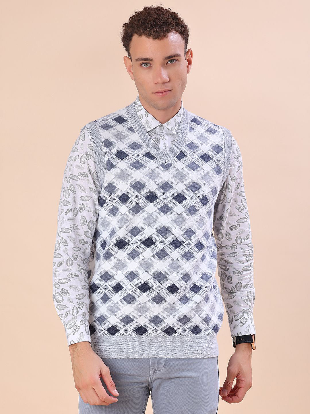 V-Mart Elexo Men Checked V-Neck Cotton Sweater Vest
