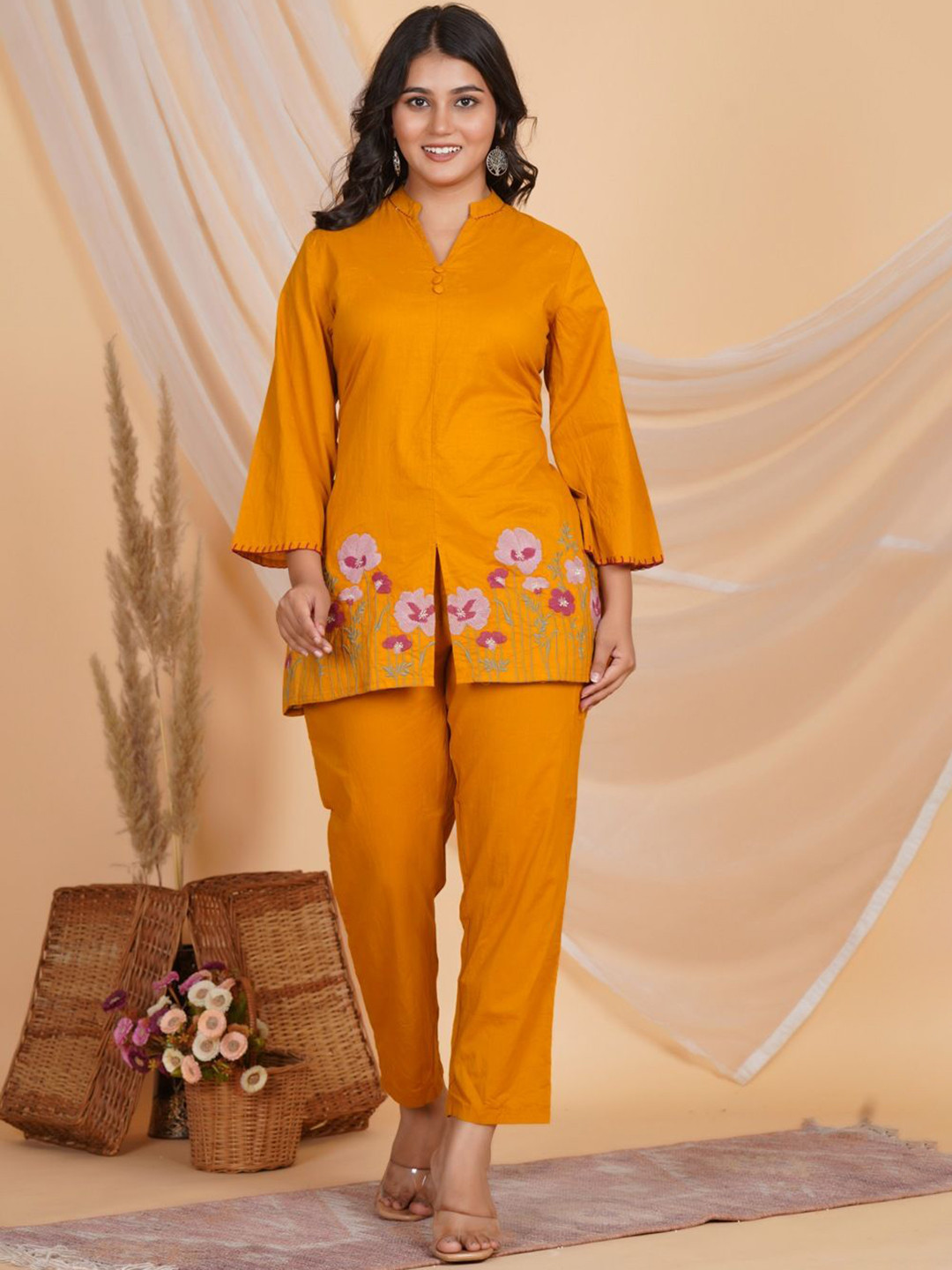 PAARDINI Floral Embroidered Pure Cotton Mandarin Collar Neck Tunic With Trousers