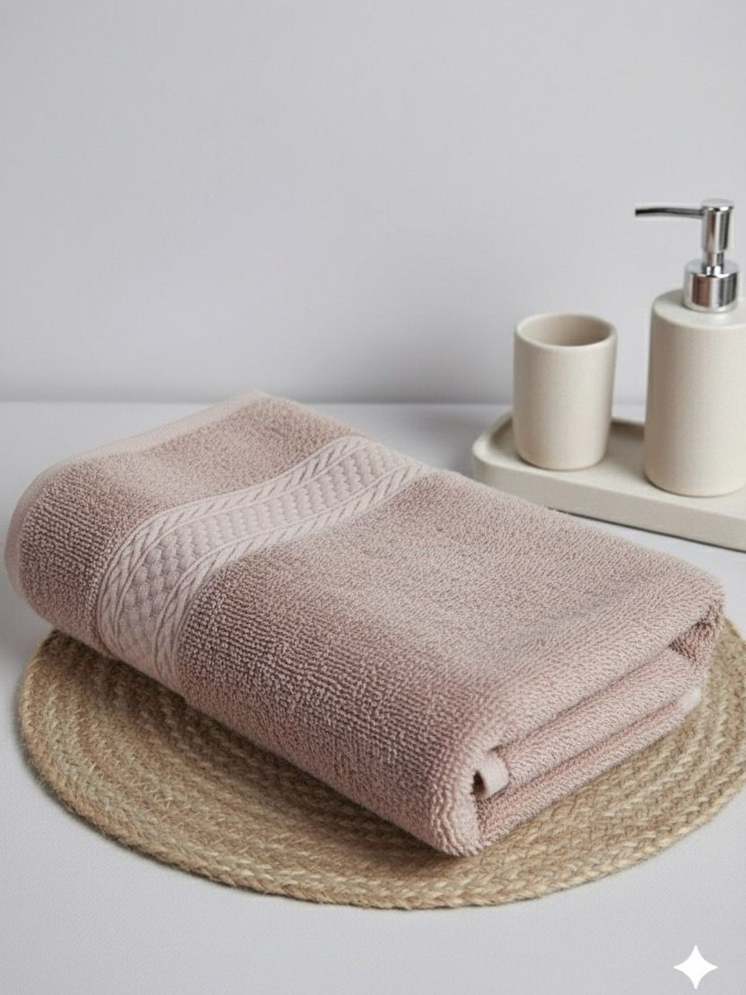 Triani Pink & White Bamboo 450 GSM 37128334 Bath Towel